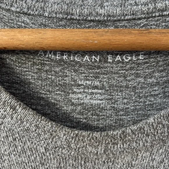 AE Knit Top - Picture 2 of 4